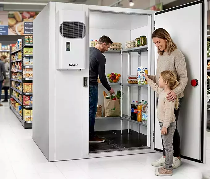 Why Melrose Business Owners and Choose Melrose Appliance Pro for Walk-In Refrigerator Repair?